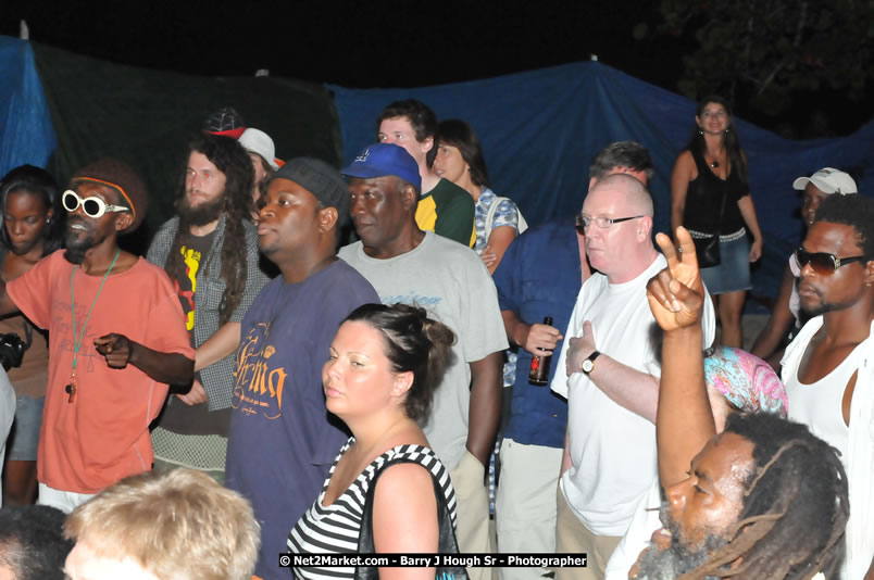  Coco Tea & Silver Cat at Bourbon Beach - Money Cologne Promotions presents The Growning of Coco Tea & Silver Cat at Bourbon Beach, Norman Manley Boulevard, Negril , Westmoreland, Jamaica W.I. - Monday, April 14, 2008 - Photographs by Barry J. Hough Sr. Photojournalist/Photograper - Photographs taken with a Nikon D70, D100, or D300 - Negril Travel Guide, Negril Jamaica WI - http://www.negriltravelguide.com - info@negriltravelguide.com...!