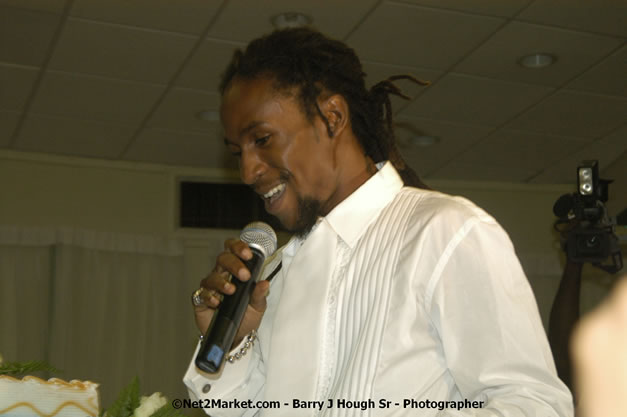 Jah Cure and Mother Pansetta Campbell - Reflections - Cure Fest 2007 - All White Birth-Night Party - Hosted by Jah Cure - Starfish Trelawny Hotel - Trelawny, Jamaica - Friday, October 12, 2007 - Cure Fest 2007 October 12th-14th, 2007 Presented by Danger Promotions, Iyah Cure Promotions, and Brass Gate Promotions - Alison Young, Publicist - Photographs by Net2Market.com - Barry J. Hough Sr, Photographer - Negril Travel Guide, Negril Jamaica WI - http://www.negriltravelguide.com - info@negriltravelguide.com...!