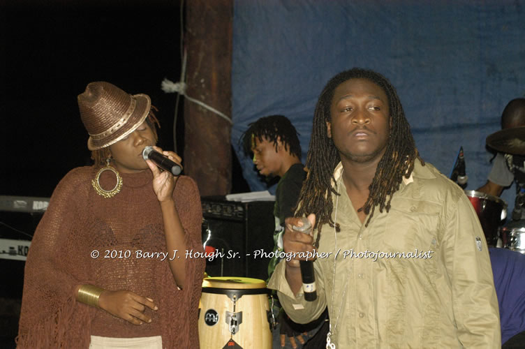 Etana - Live In Concert - One Love Reggae Concert Series 09/10 @ Negril Escape Resort and Spa, December 22, 2009, One Love Drive, West End, Negril, Westmoreland, Jamaica W.I. - Photographs by Net2Market.com - Barry J. Hough Sr, Photographer/Photojournalist - Negril Travel Guide, Negril Jamaica WI - http://www.negriltravelguide.com - info@negriltravelguide.com...!