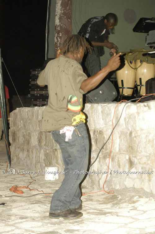 JAH Cure - Live In Concert @ Negril Escape Resort and Spa, December 15, 2009, One Love Drive, West End, Negril, Westmoreland, Jamaica W.I. - Photographs by Net2Market.com - Barry J. Hough Sr, Photographer/Photojournalist - Negril Travel Guide, Negril Jamaica WI - http://www.negriltravelguide.com - info@negriltravelguide.com...!