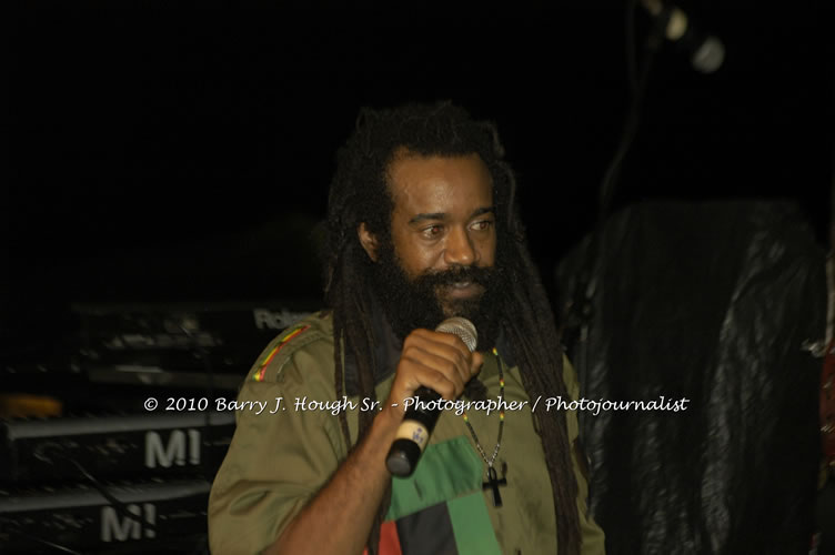 JAH Cure - Live In Concert @ Negril Escape Resort and Spa, December 15, 2009, One Love Drive, West End, Negril, Westmoreland, Jamaica W.I. - Photographs by Net2Market.com - Barry J. Hough Sr, Photographer/Photojournalist - Negril Travel Guide, Negril Jamaica WI - http://www.negriltravelguide.com - info@negriltravelguide.com...!