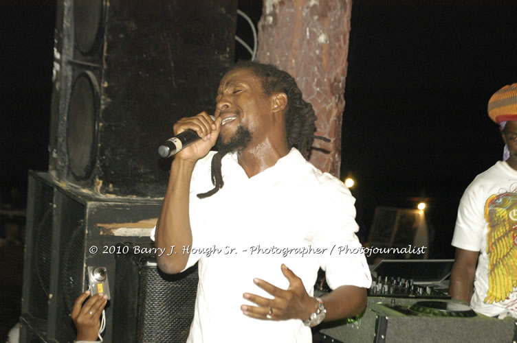 JAH Cure - Live In Concert @ Negril Escape Resort and Spa, December 15, 2009, One Love Drive, West End, Negril, Westmoreland, Jamaica W.I. - Photographs by Net2Market.com - Barry J. Hough Sr, Photographer/Photojournalist - Negril Travel Guide, Negril Jamaica WI - http://www.negriltravelguide.com - info@negriltravelguide.com...!