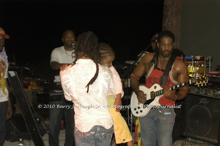 JAH Cure - Live In Concert @ Negril Escape Resort and Spa, December 15, 2009, One Love Drive, West End, Negril, Westmoreland, Jamaica W.I. - Photographs by Net2Market.com - Barry J. Hough Sr, Photographer/Photojournalist - Negril Travel Guide, Negril Jamaica WI - http://www.negriltravelguide.com - info@negriltravelguide.com...!