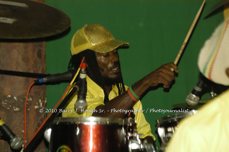 John Holt - Live in Concert - Also featuring Uprising Bank, plus DJ Gemini @ One Love Reggae Concerts Series 09/10 @ Negril Escape Resort & Spa, February 9, 2010, One Love Drive, West End, Negril, Westmoreland, Jamaica W.I. - Photographs by Net2Market.com - Barry J. Hough Sr, Photographer/Photojournalist - The Negril Travel Guide - Negril's and Jamaica's Number One Concert Photography Web Site with over 40,000 Jamaican Concert photographs Published -  Negril Travel Guide, Negril Jamaica WI - http://www.negriltravelguide.com - info@negriltravelguide.com...!