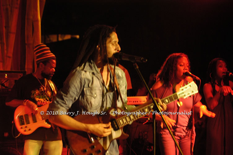 Julian Marley - Grammy Nominee & Son of the Legend Bob Marley - Live in Concert - Also featuring Ras Noble, Power Drill, Iron Head, & Robin Banks - Backing Band Roots Warrior, plus DJ Gemini @ One Love Reggae Concerts Series 09/10 @ Negril Escape Resort & Spa, February 2, 2010, One Love Drive, West End, Negril, Westmoreland, Jamaica W.I. - Photographs by Net2Market.com - Barry J. Hough Sr, Photographer/Photojournalist - The Negril Travel Guide - Negril's and Jamaica's Number One Concert Photography Web Site with over 40,000 Jamaican Concert photographs Published -  Negril Travel Guide, Negril Jamaica WI - http://www.negriltravelguide.com - info@negriltravelguide.com...!