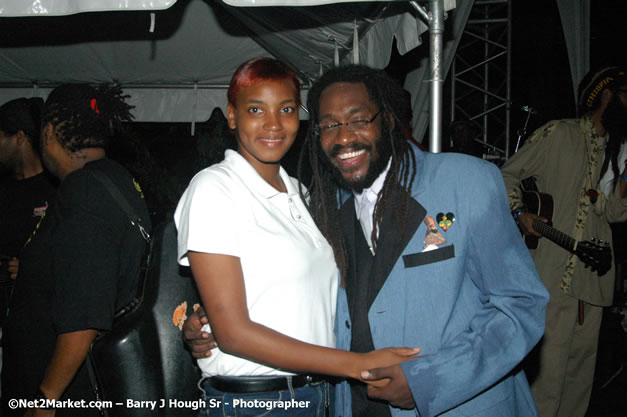 Tarrus Riley - Red Stripe Reggae Sumfest 2007 - Zenith - Saturday, July 21, 2007 - Catherine Hall, Montego Bay, St James, Jamaica W.I. - Negril Travel Guide, Negril Jamaica WI - http://www.negriltravelguide.com - info@negriltravelguide.com...!