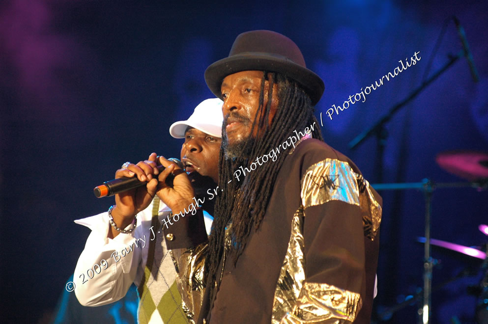 Mackie Conscious  @ Reggae Sumfest 2009 - International Night 2 - Reggae Sumfest 2009,Catherine Hall, Montego Bay, St. James, Jamaica W.I. - Saturday, July 25, 2009 - Reggae Sumfest 2009, July 19 - 25, 2009 - Photographs by Net2Market.com - Barry J. Hough Sr. Photojournalist/Photograper - Photographs taken with a Nikon D70, D100, or D300 - Negril Travel Guide, Negril Jamaica WI - http://www.negriltravelguide.com - info@negriltravelguide.com...!