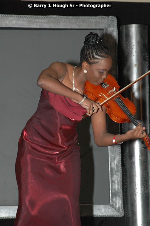 The Ministry of Tourism - Tourism Service Excellence Awards Ceremony held at the Ritz Carlton Rose Rall Golf and Spa Resort, Montego Bay on Friday, April 24, 2009 - Photographs by Net2Market.com - Barry J. Hough Sr. Photojournalist/Photograper - Photographs taken with a Nikon D300 - Negril Travel Guide, Negril Jamaica WI - http://www.negriltravelguide.com - info@negriltravelguide.com...!