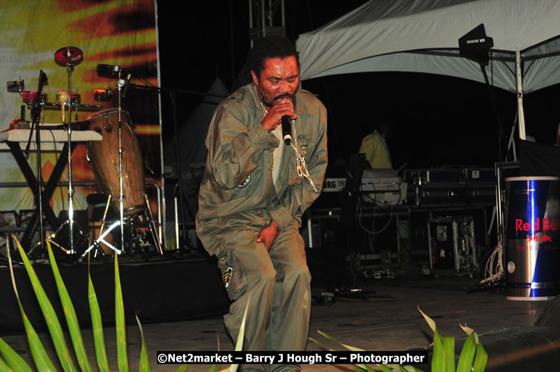 Unite The People An International Reggae Fest, Featuring: Beres Hammond, Coco T, Queen Ifrica, Khalil, Cameal Davis, Iley Dread, Rochelle, Geoffrey Star, Ras Penco, Kool DeLoy, Otis Gayle, J.McKay, Tiney Winey, Venue at Norman Manley Boulevard, Negril, Westmoreland, Jamaica - Saturday, April 4, 2009 - Photographs by Net2Market.com - Barry J. Hough Sr, Photographer/Photojournalist - Negril Travel Guide, Negril Jamaica WI - http://www.negriltravelguide.com - info@negriltravelguide.com...!